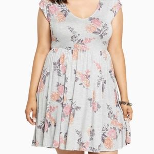 EUC Torrid Floral Skater Dress 20